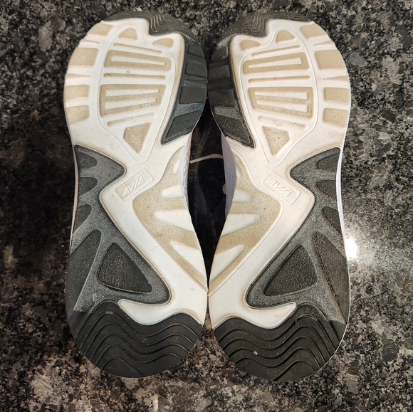 AVIA shoes sz 8.5 - Picture 5 of 6